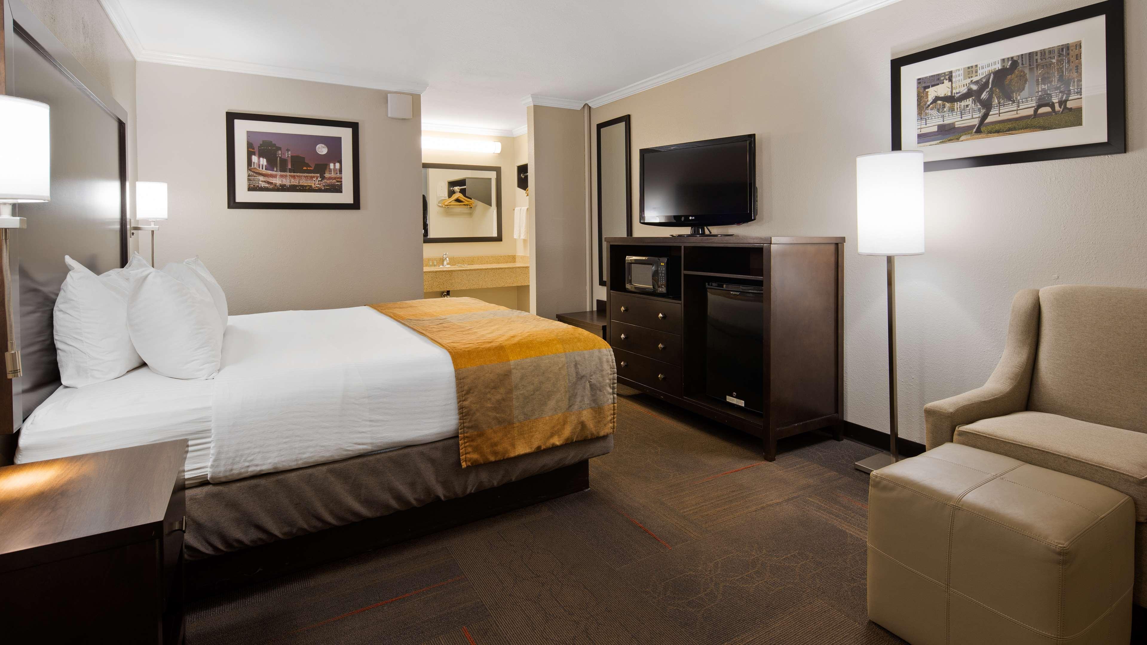 Best Western Clermont Cherry Grove Bagian luar foto