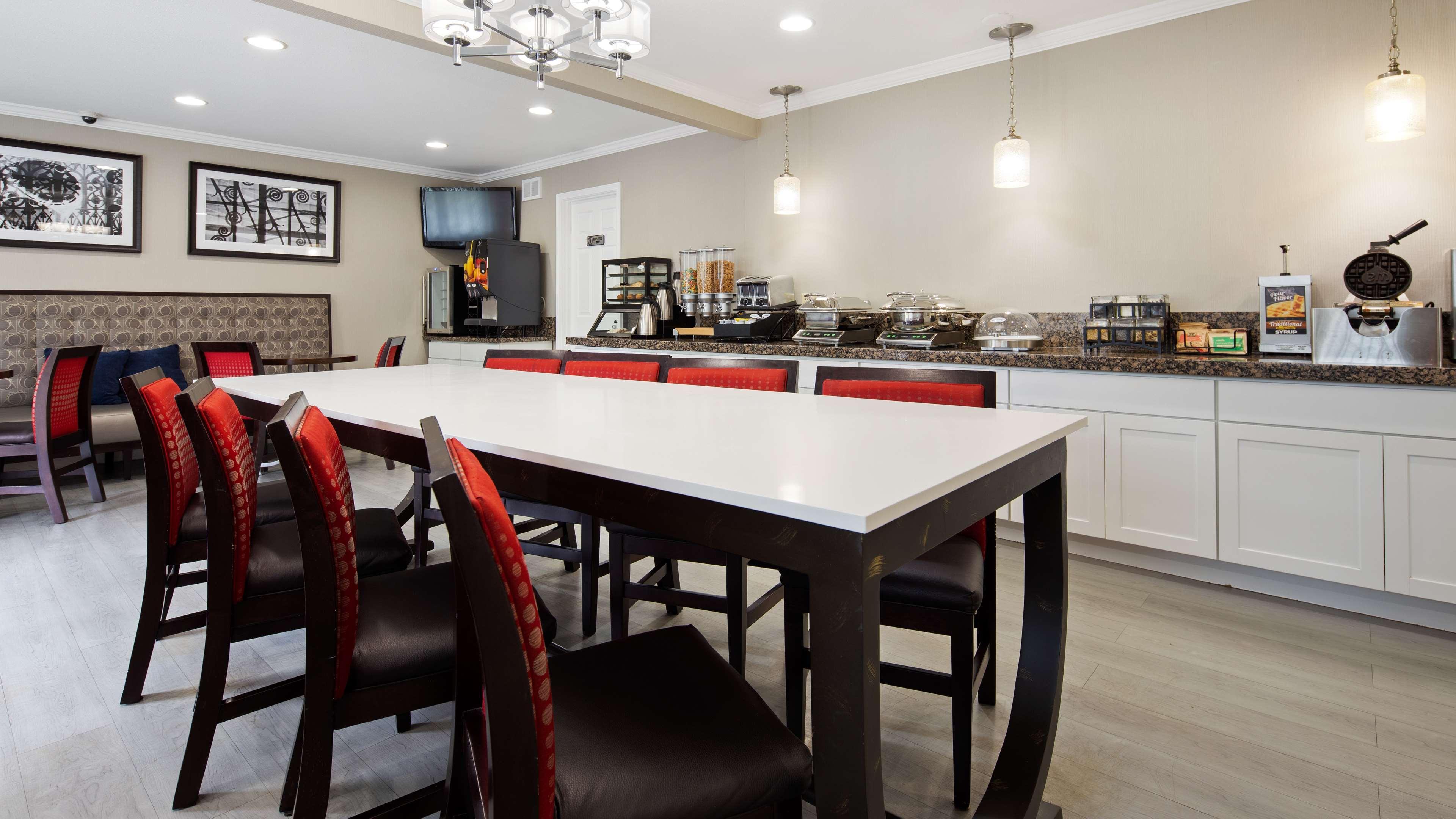 Best Western Clermont Cherry Grove Bagian luar foto