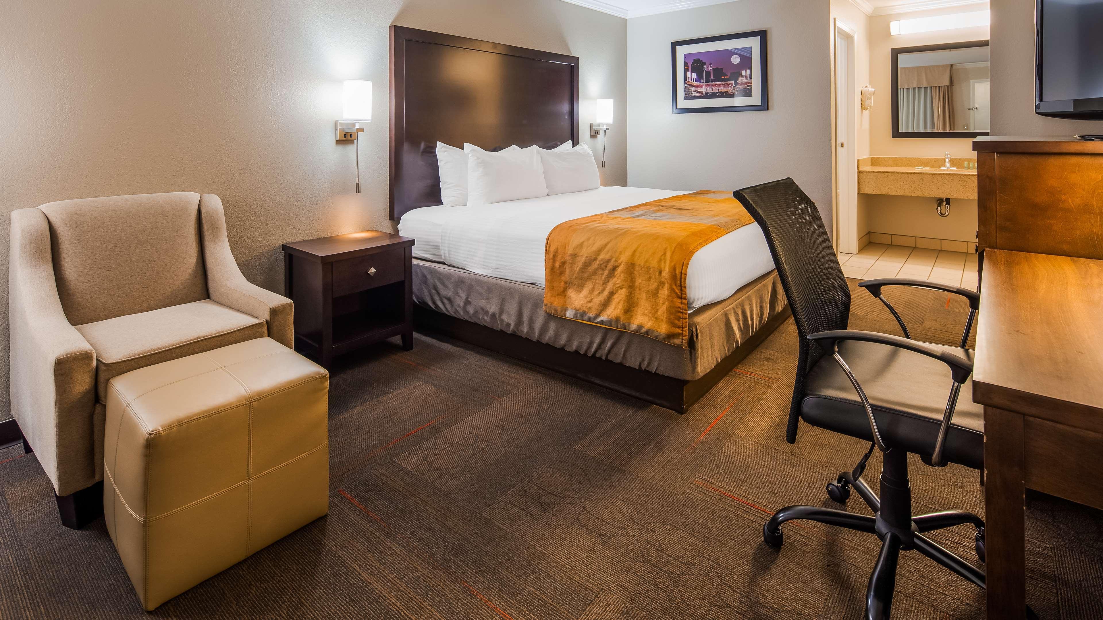 Best Western Clermont Cherry Grove Bagian luar foto